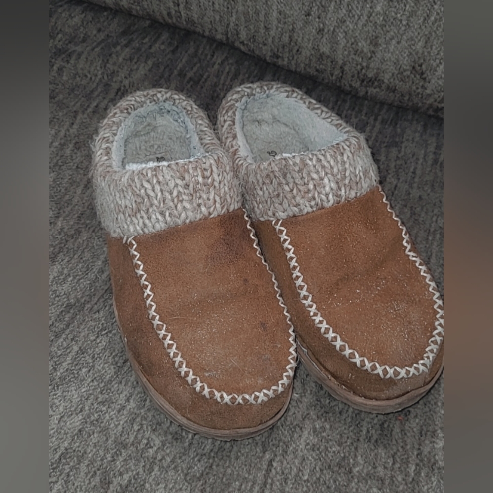 Slippers